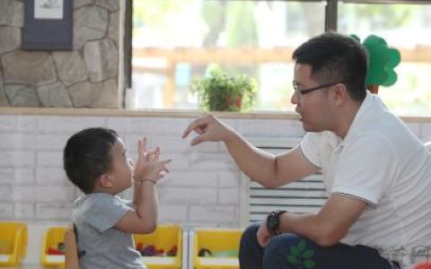 怎么做手指操治失眠